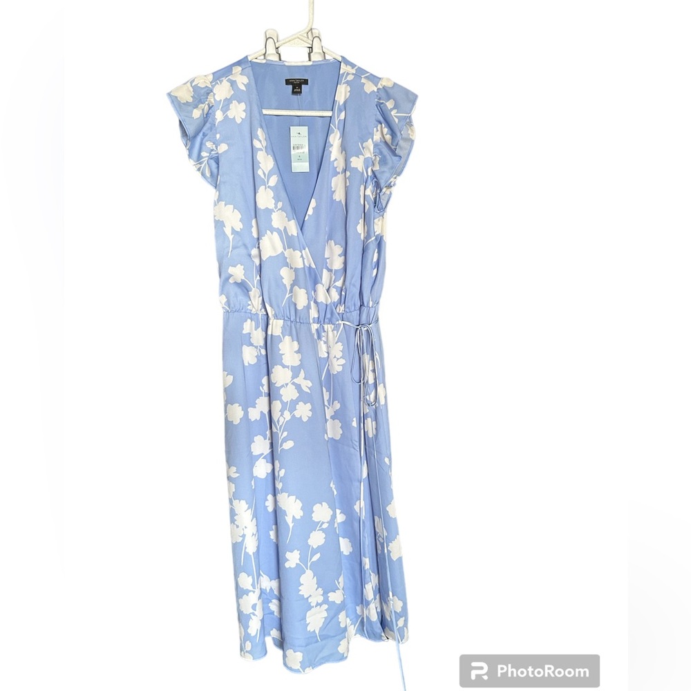 Ann Taylor blue and white petite dress